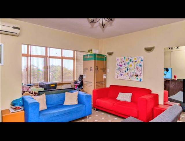 2 BEDROOM FLAT FOR SALE IN MORNINGSIDE